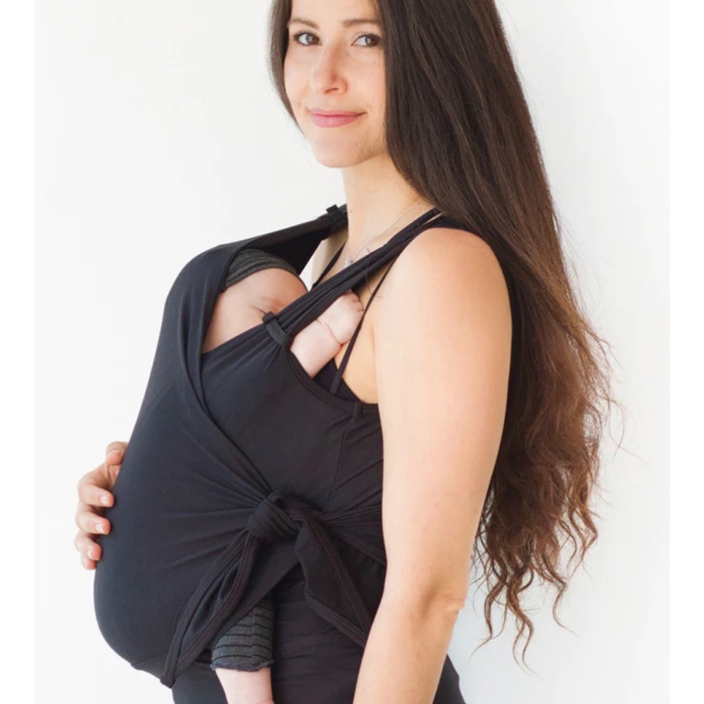 Nesting Days Newborn Carrying Shirt